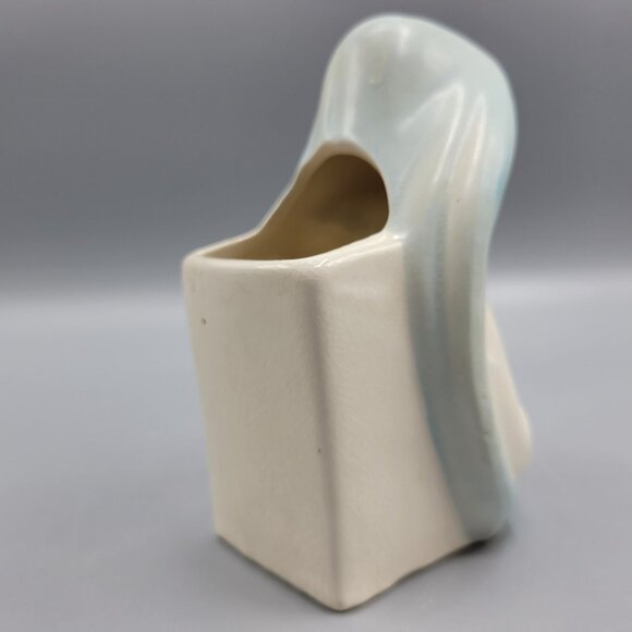 Vintage Ceramic Praying Virgin Mary Figurine Vase Blue White Religious Decor 4.5 - Picture 6 of 15